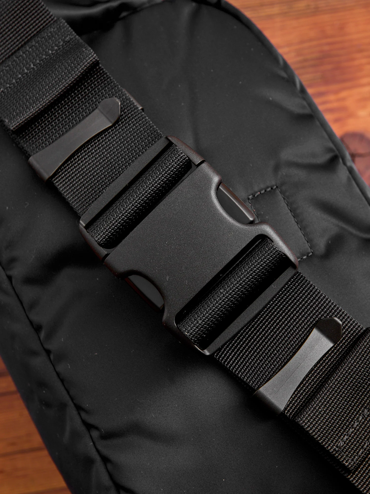 "Tanker" 2-Way Waist Bag in Black - Image 8