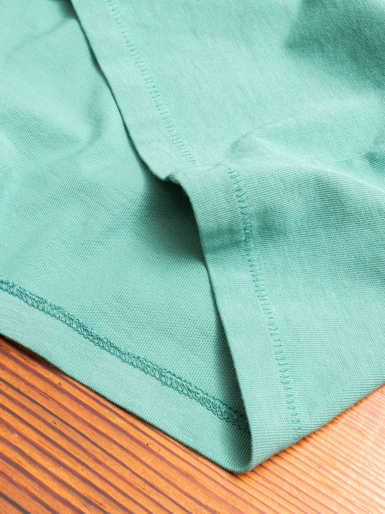 The Pocket T-Shirt in Forest - Image 5