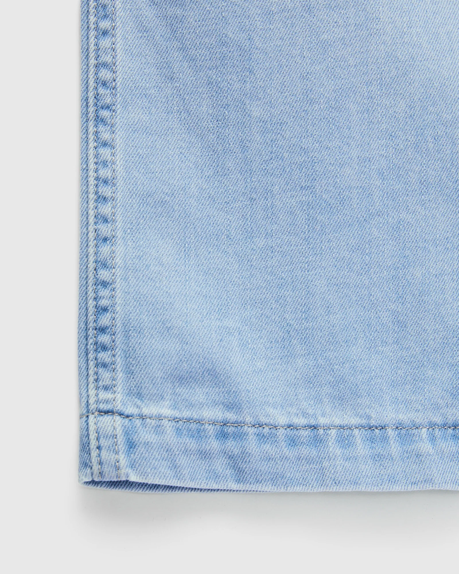 The Wrench Denim Short Sleeve Shirt in Troy - Image 7