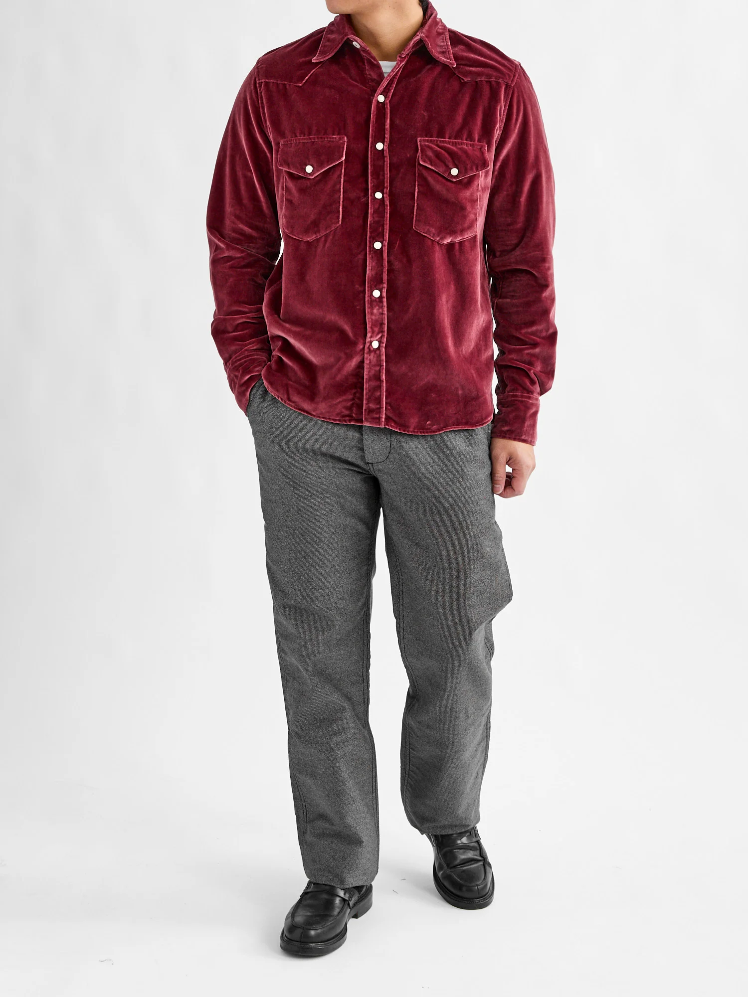 Velvet Western Pearl Snap Shirt in Plum - Image 9