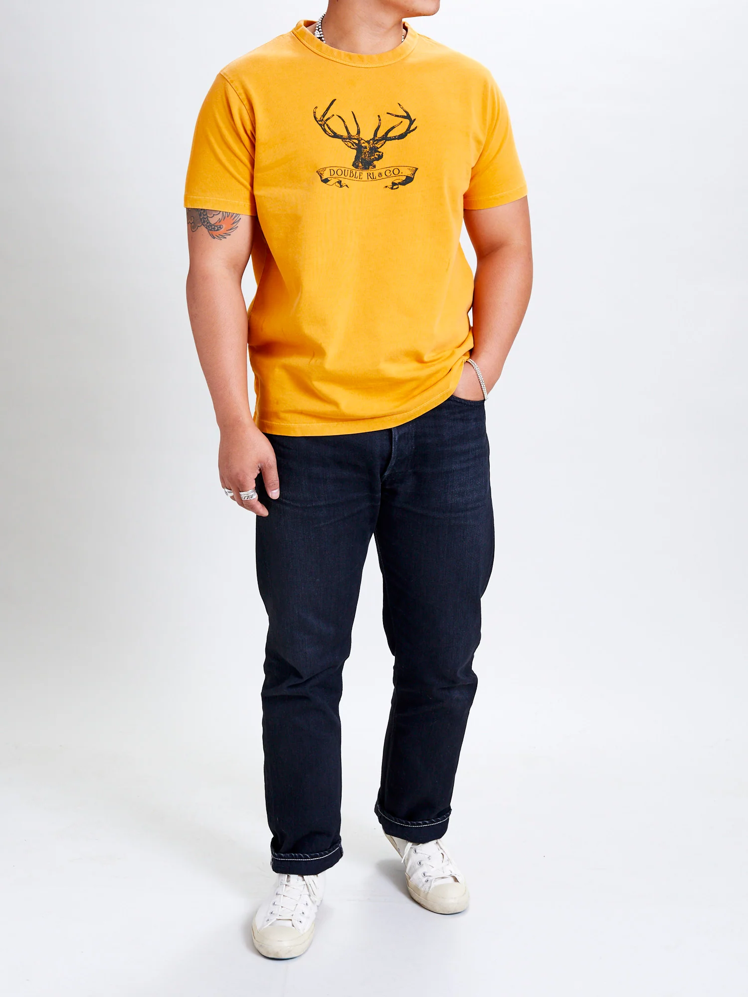 Vintage Knit Graphic T-Shirt in Yellow Buck - Image 8