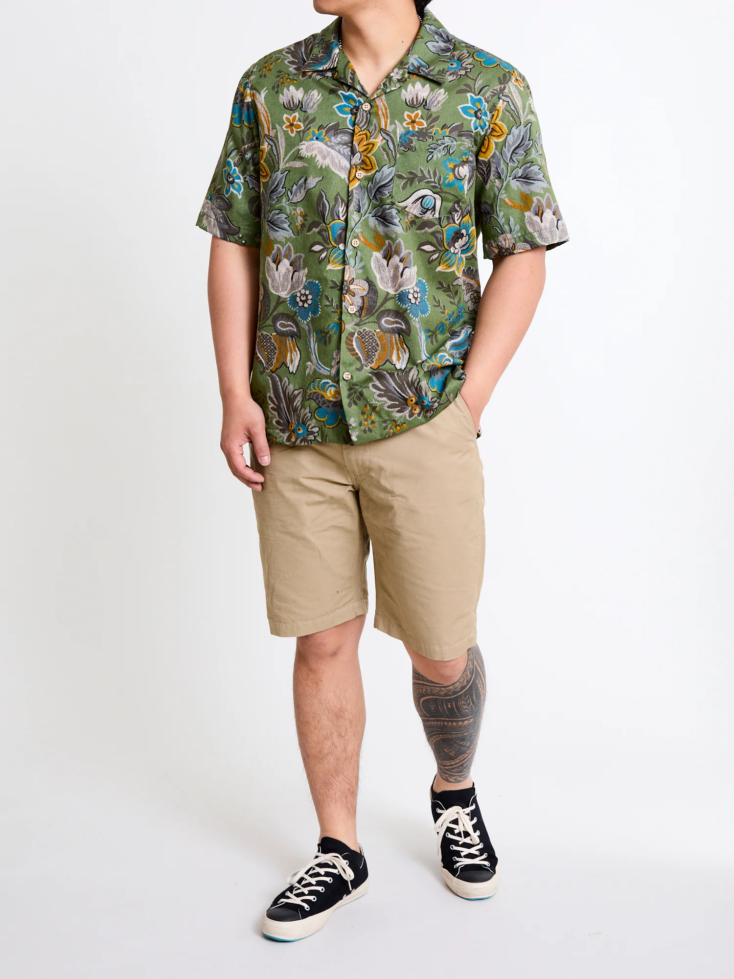 "Vintage Pique" Aloha Shirt in Green - Image 9