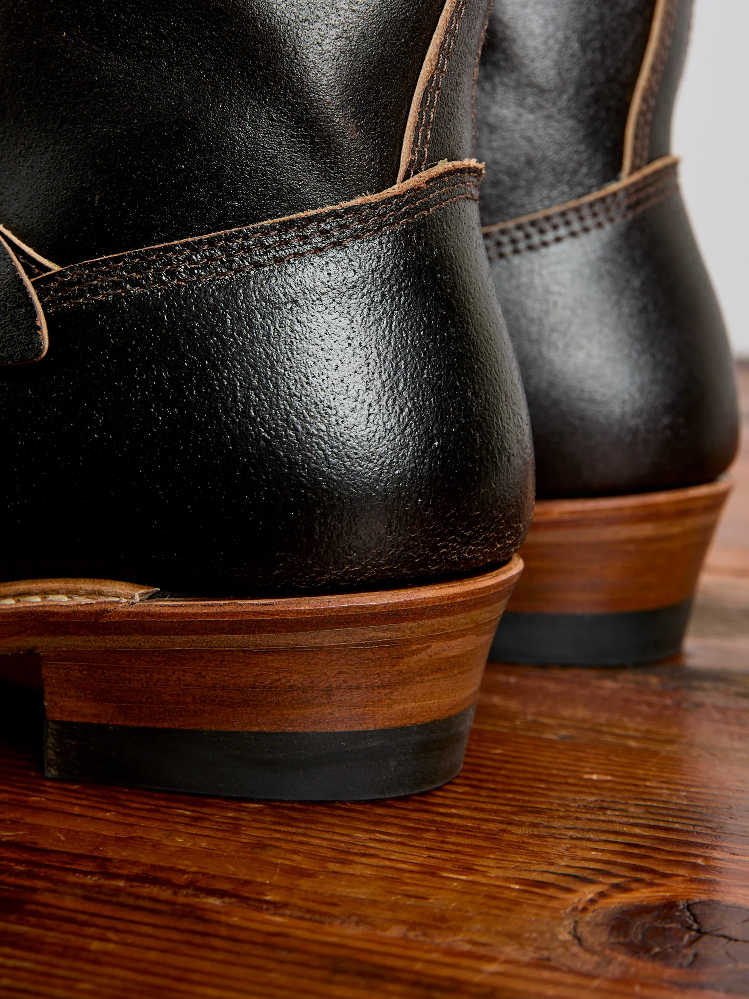 Wabash Engineer Boot in Horween Waxed Flesh Dark Brown - Image 9